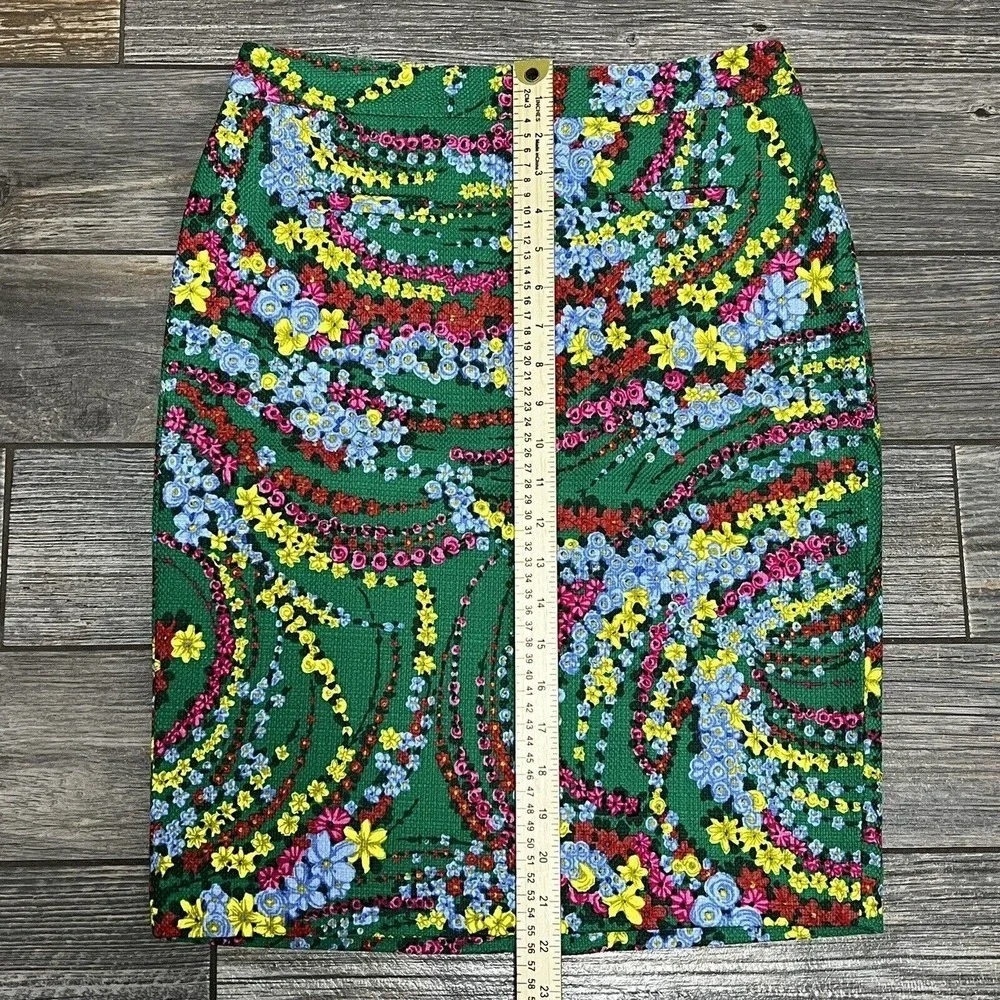Talbots Green Floral Staight Pencil Skirt Size 2 Woven 28 1/2 Waist Stretch - Picture 8 of 16